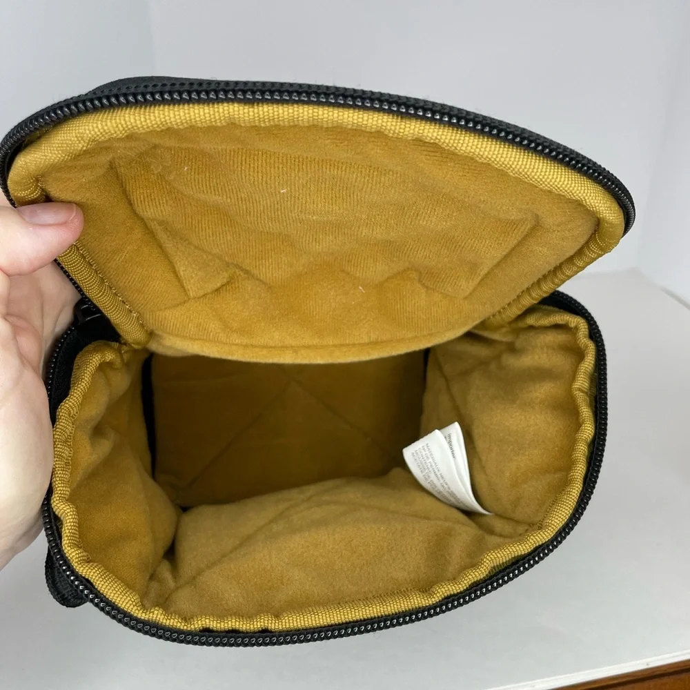 Case‎ Logic camera case